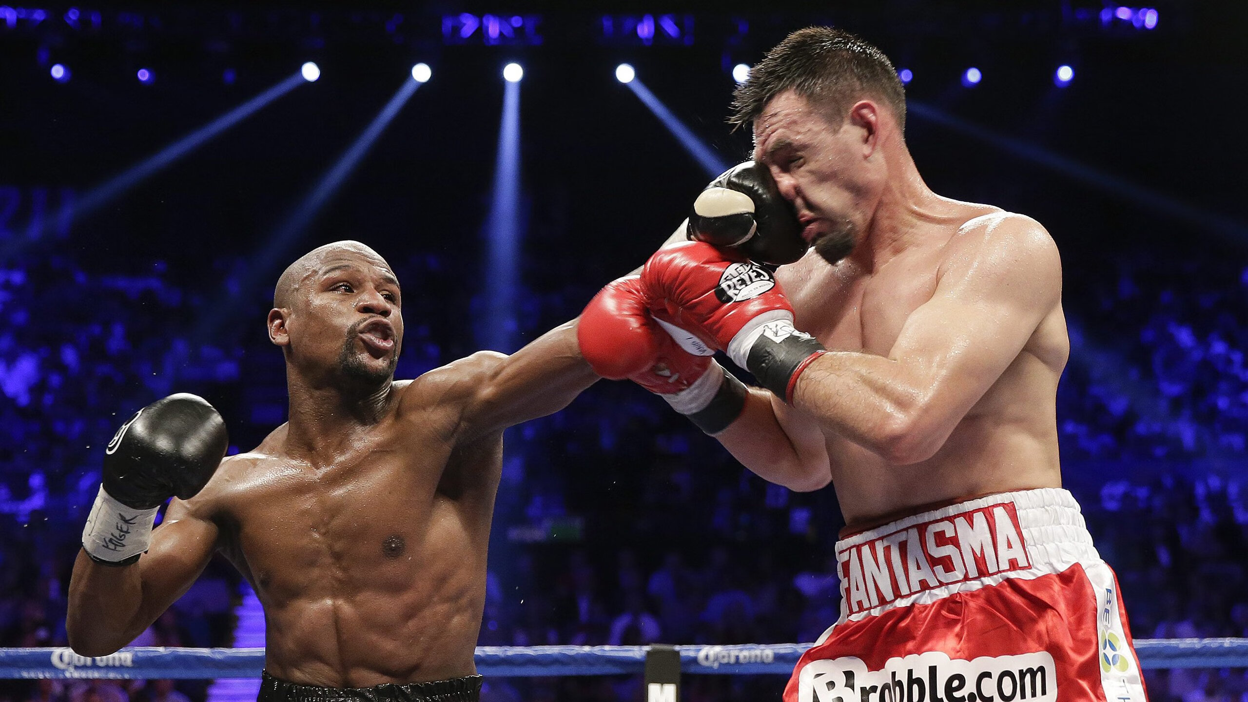 《电竞志愿者：幕后英雄的故事》，电竞人物志theshy